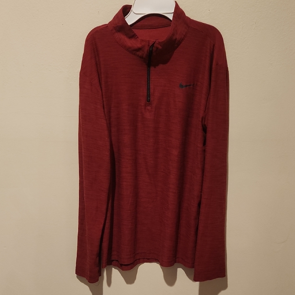 ❤️ NIKE DRI-FIT LIGHTWEIGHT LONG SLEEVE QUARTER ZIP LONG SLEEVE PULLOVER, MEDIUM